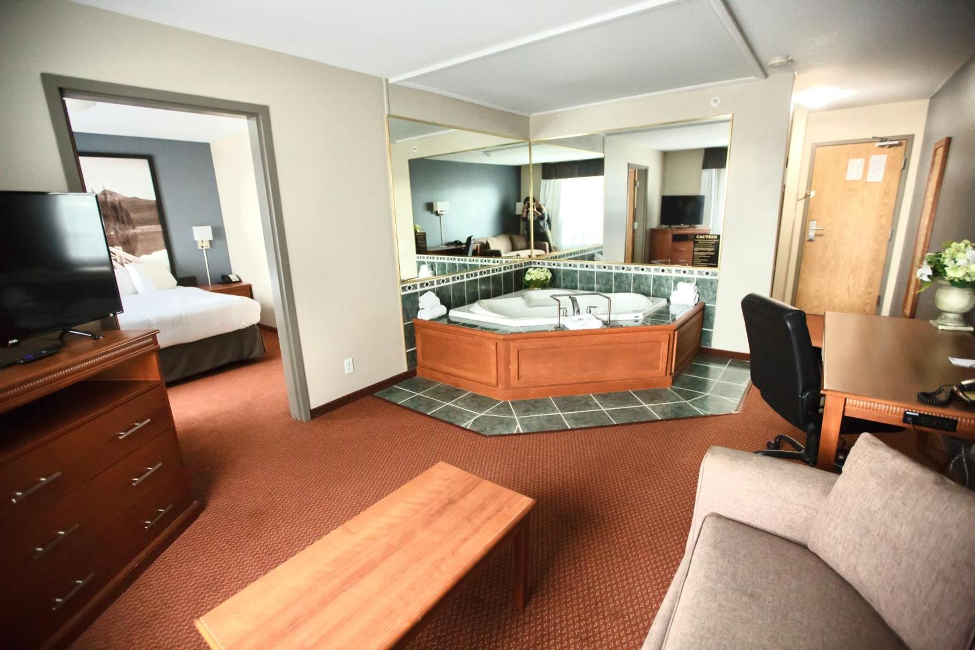 Hotel Super 8 By Wyndham Whitecourt Extérieur photo