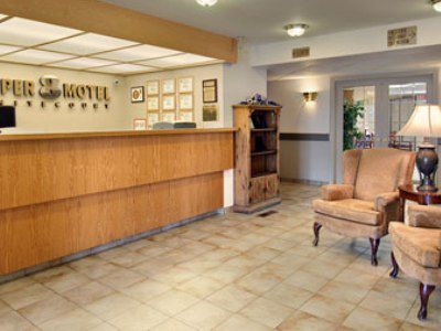 Hotel Super 8 By Wyndham Whitecourt Intérieur photo
